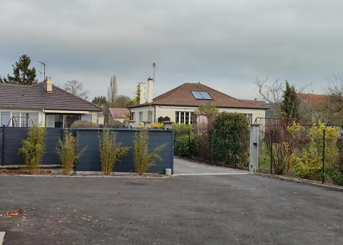 Semesterbostad Barthome Taissy